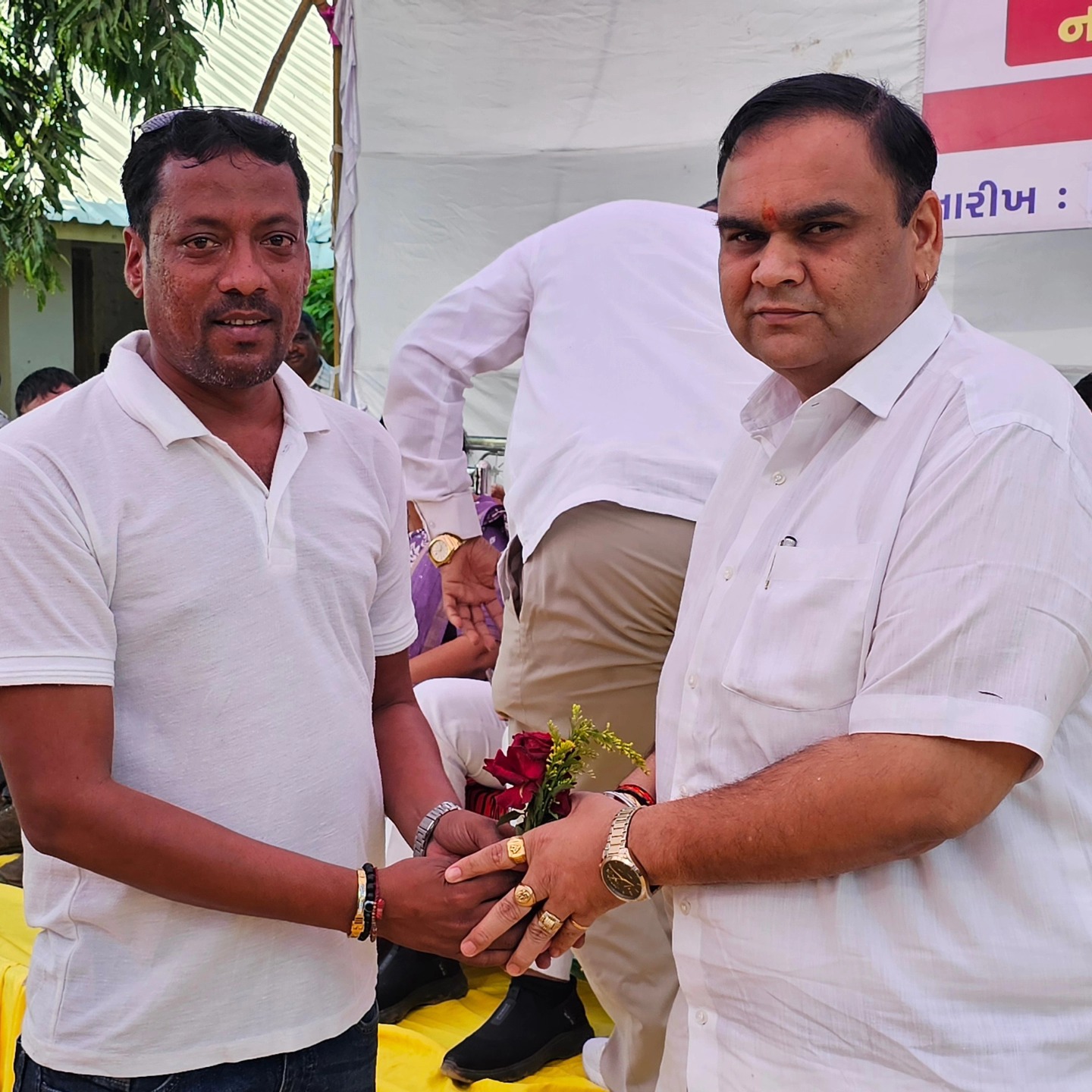 તા.૨૫/૧૨/૨૦૨૩ ભારત દેશના લોકપ્રિય વડાપ્રધાન આદરણીય શ્રી નરેન્દ્રભાઇ મોદી સાહેબની પ્રેરણાથી સુરત જીલ્લાના કામરેજ તાલુકાના દિગસ ગામે આજરોજ વિકસિત ભારત સંકલ્પ યાત્રા આવી પહોંચી હતી.